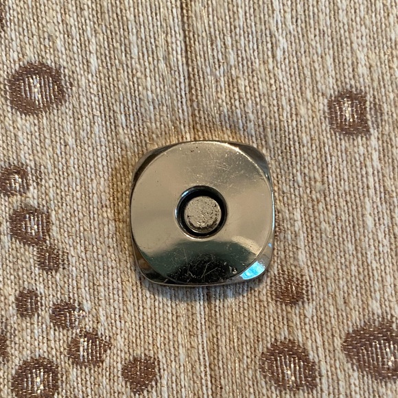 Source Unknown Cream Clutch with Brown Accents - Picture 5 of 10